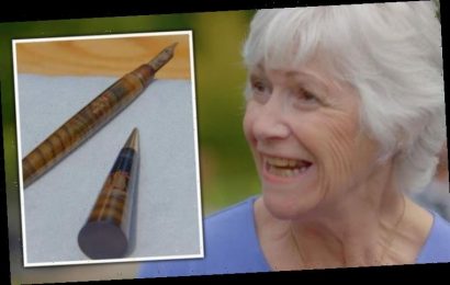 Antiques Roadshow guest lost for words over valuation of rare Japanese pen ‘Oh gracious’
