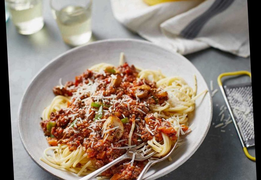 Brits stuck in a rut at dinner with spaghetti bolognese the most common meal each week