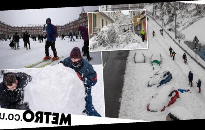 Skiers hit streets of Madrid as Spain suffers worst snowfall for 50 years