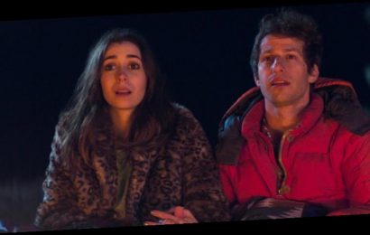 'Palm Springs' Commentary Cut Featuring Andy Samberg and Cristin Milioti Now Streaming on Hulu