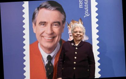 Joanne Rogers, widow of TV icon Mister Rogers, dead at 92