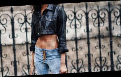 We Can't Let Low-Rise Jeans Come Back
