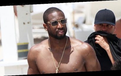 Dwyane Wade Looks Incredibly Fit in New Shirtless Pics As He Promises More Sexy Photos In 2021