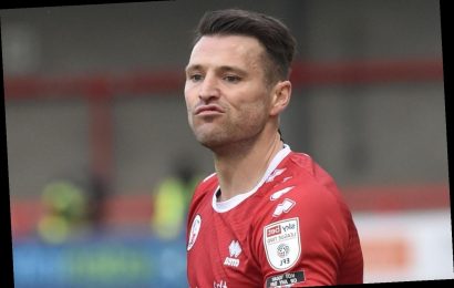 Mark Wright hauled off at half-time in horror debut as boss slams ‘farcical’ display with Crawley 3-0 down in 45 mins
