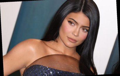 Kylie Jenner Slams Claims She Shared a GoFundMe to Ask Fans to Pay Her Makeup Artist's Medical Bills