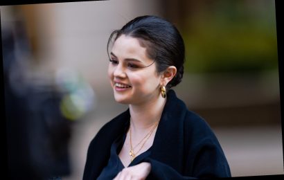 Selena Gomez Explained Why She Flipped Off Paparazzi on the Set of 'Only Murders in the Building'