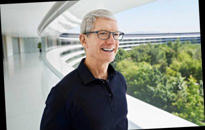 Apple CEO Tim Cook Expects a Post-Pandemic Return to the Office: 'I Can’t Wait'