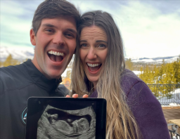 Former Olympic great Missy Franklin is going to be a mom – The Denver Post