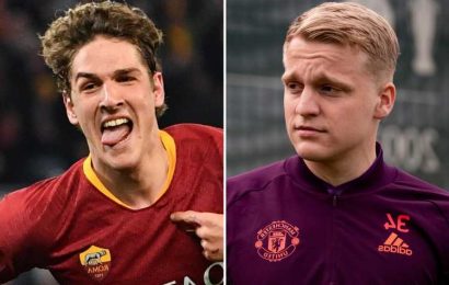 Man Utd 'willing to offer Donny van de Beek to Roma in swap transfer for Nicolo Zaniolo' after flop first season