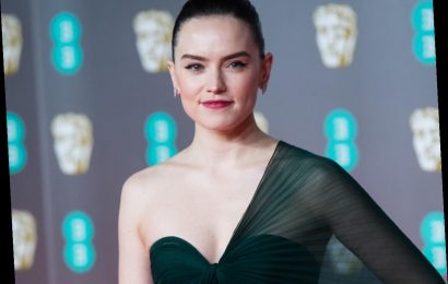 How Tall is ‘Star Wars’ and 'Chaos Walking' Actor Daisy Ridley?