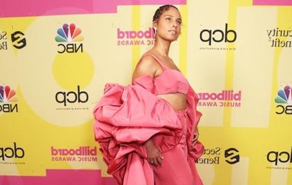 Alicia Keys Looks So Pretty In Pink On The Billboard Music Awards Red Carpet – See Pics