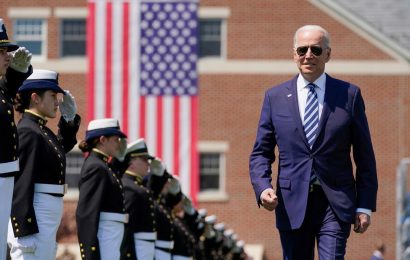 Biden tells Coast Guard grads 'you're a really dull class' when they didn't CLAP for him