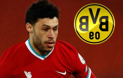 Liverpool 'set £17m Alex Oxlade-Chamberlain transfer price tag with Borussia Dortmund interested in ex-Arsenal ace'