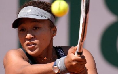 Naomi Osaka fined $15G for not participating in press conference following first-round win at French Open