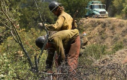 'Fire monks' ready to defend monastery from Big Sur blaze