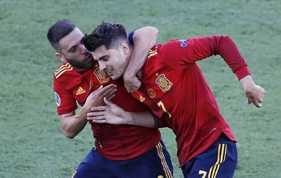 Spain Waits, Impatiently, for the Goals to Arrive