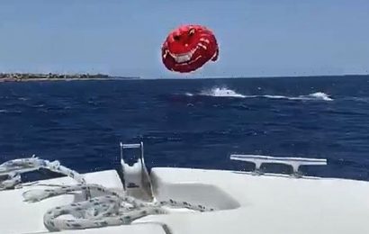 Egypt: Moment tourist smashes her head on speedboat after parasailing