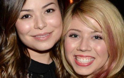 How The iCarly Cast Really Feels About Jennette McCurdy Refusing To Return As Sam