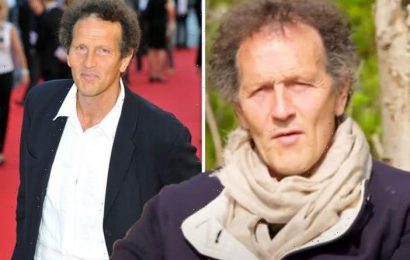 Monty Don reacts to fan’s fury as ‘unmasked’ visitors swarm Gardeners World Live