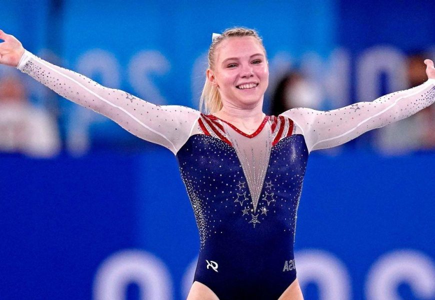 Olympic gymnastics live updates: Jade Carey wins gold, and Simone Biles will be back for beam