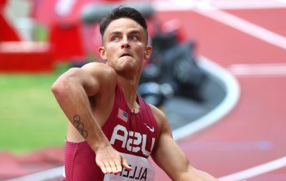 USA’s Devon Allen puts on show before and after 110m hurdles semifinal win