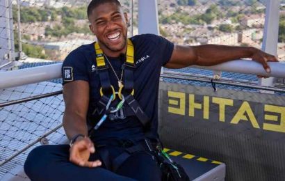 Anthony Joshua ‘solid as a rock’ at new lighter weight ahead of Oleksandr Usyk fight