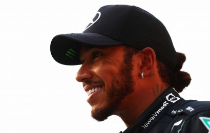 Lewis Hamilton says Max Verstappen is under pressure to win F1 title but he won't crack in his own fight to win