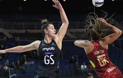 Silver Ferns edge England in opening test in Christchurch