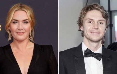 Team 'Mare'! Evan Peters Thanks Kate Winslet While Accepting His 1st Emmy