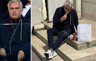 Jose Mourinho eats his dinner off floor outside Cagliari's stadium because he's not allowed in due to dressing room ban