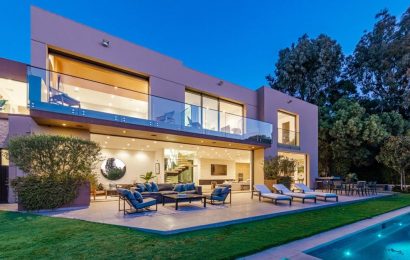 Lakers' Jesse Buss Lists L.A. Mansion For $11 Mil, On LeBron's Street