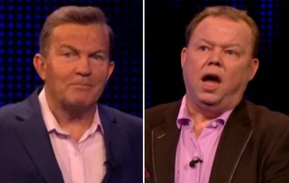 Bradley Walsh rages 'I can't do my job!' as he loses patience with contestant's VERY annoying habit