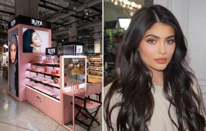 Pregnant Kylie Jenner shares photos of massive new Kylie Cosmetics display in Russian department store