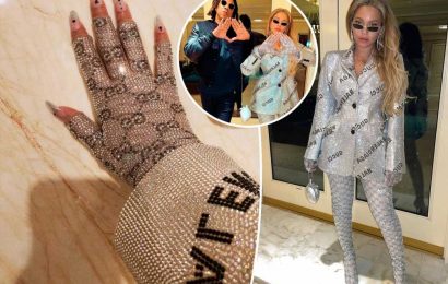 Beyoncé sparkles in $32K Gucci x Balenciaga look covered in crystals