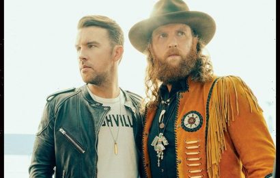 Brothers Osborne Announce Deluxe Edition Of ‘Skeletons’