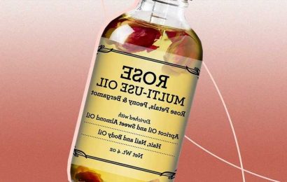 Shoppers Say This Clean, Anti-Aging Face Oil Makes It Look Like They Got Botox