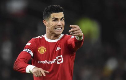 Cristiano Ronaldo blasted as a 'prima donna' and 'irritating' for waving his hands and moaning at Man Utd team-mates