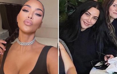 Kim Kardashian's fans think she looks unrecognizable but gorgeous without makeup or filters in photo at pal's birthday