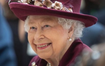 Queen's Jubilee Bank Holiday loophole: How to book 3 days' holiday to get NINE off work