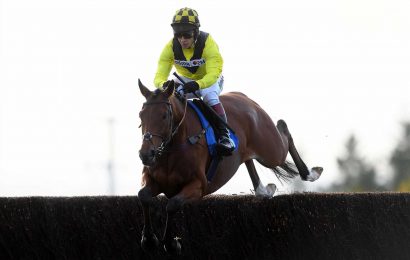 Tuesday's racing tips: Two longshots to fill your pockets at Exeter and Kempton