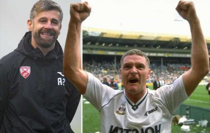 ‘Gazza used to chuck £20 notes at us from his car’ – Stephen Robinson remembers Spurs days before Morecambe FA Cup tie