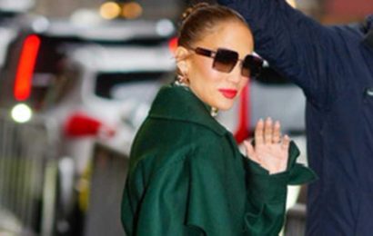 Jennifer Lopez just carried Duchess Kate’s handbag of choice – and you can have it too