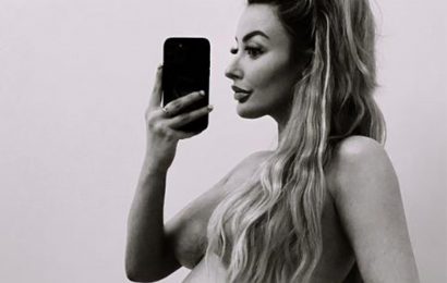 Love Island's Chloe Crowhurst poses completely naked and shows off growing baby bump