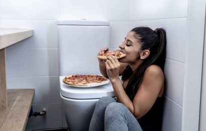 One in six Brits admit to scoffing snacks on the TOILET and one in 20 eat while having sex
