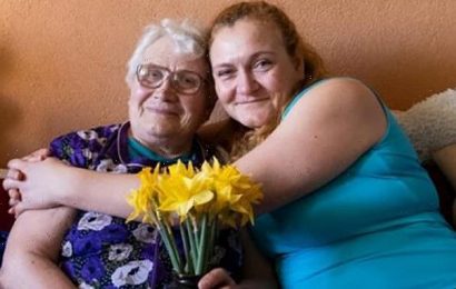 After hobbling in pain and fleeing Ukraine, Luba, 80, gets crutches