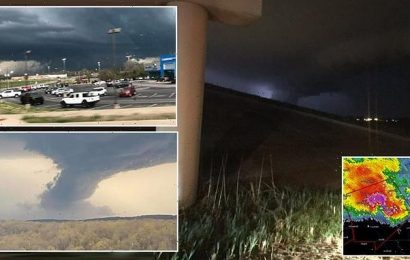 Large tornado tears through several Arkansas counties