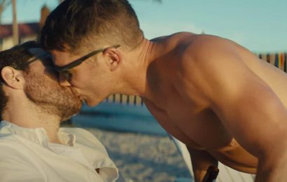 Billy Eichner Stars In Gay Rom Com 'Bros' — Watch NSFW First Trailer Now!