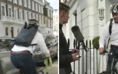 Jeremy Hunt flees on bike as he snubs GB News reporter’s probe over Covid comments