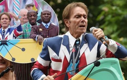 Sir Cliff Richard FINALLY performs during Queen&apos;s Platinum Jubilee