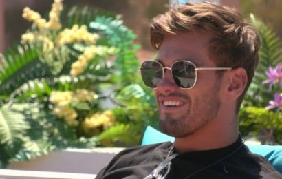 Love Island fans react as Jacques writes ‘entire essay’ to Paige on his phone after Casa Amor drama